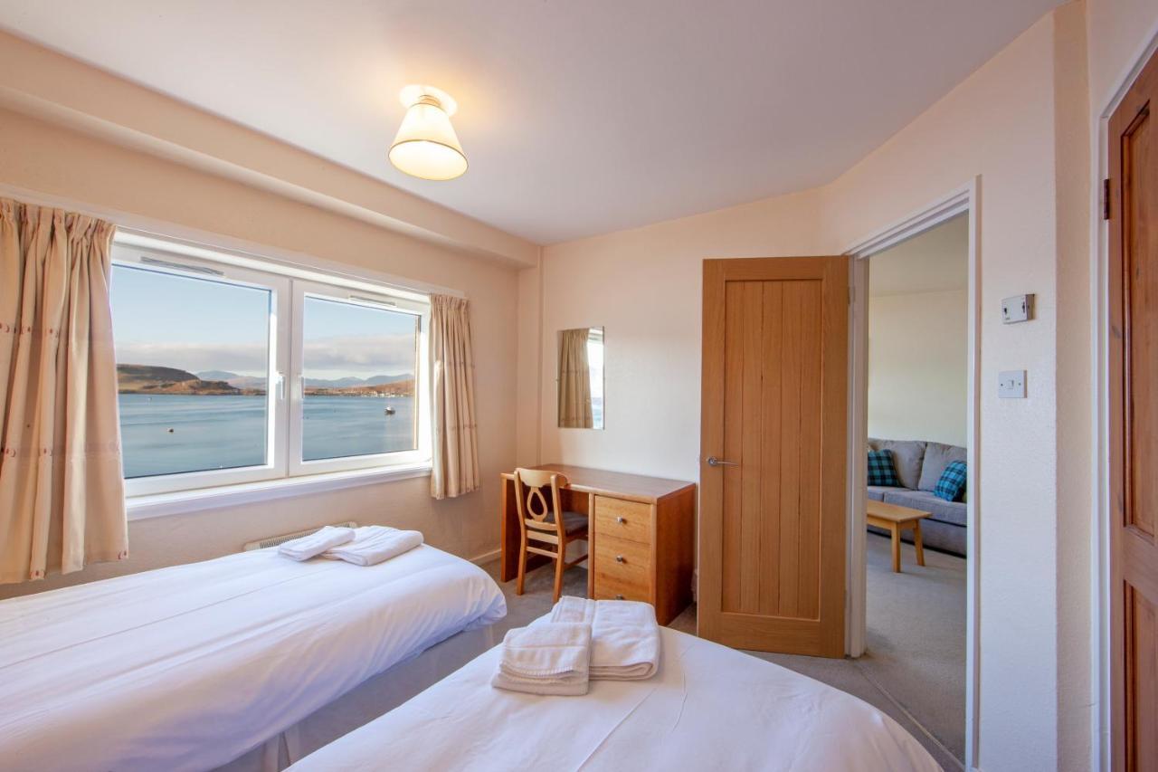 Esplanade Court Holiday Apartments オーバン エクステリア 写真