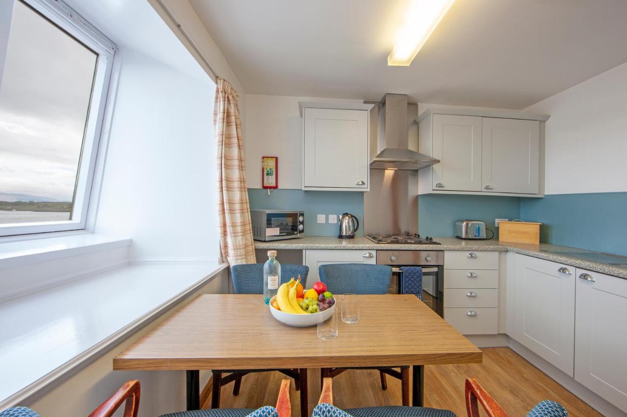 Esplanade Court Holiday Apartments オーバン エクステリア 写真