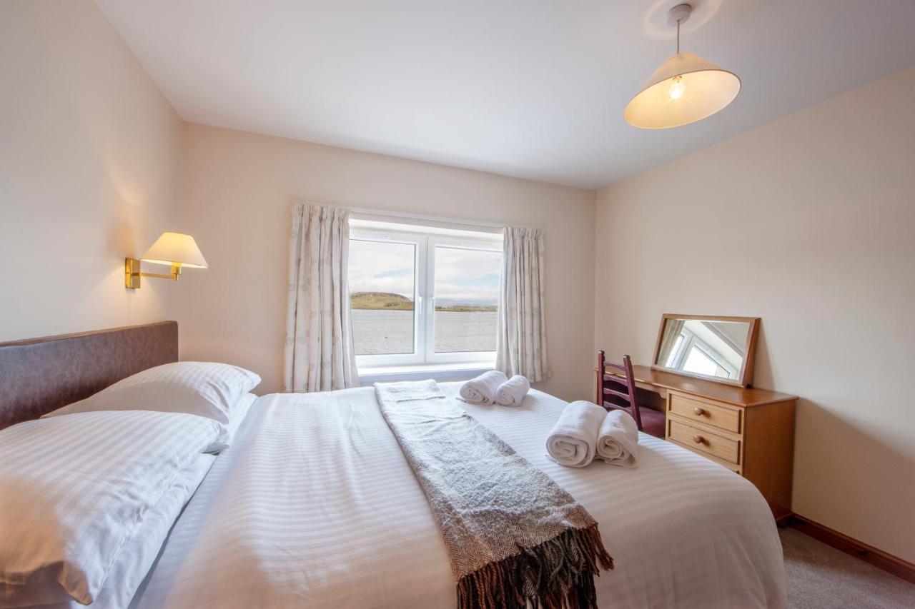 Esplanade Court Holiday Apartments オーバン エクステリア 写真