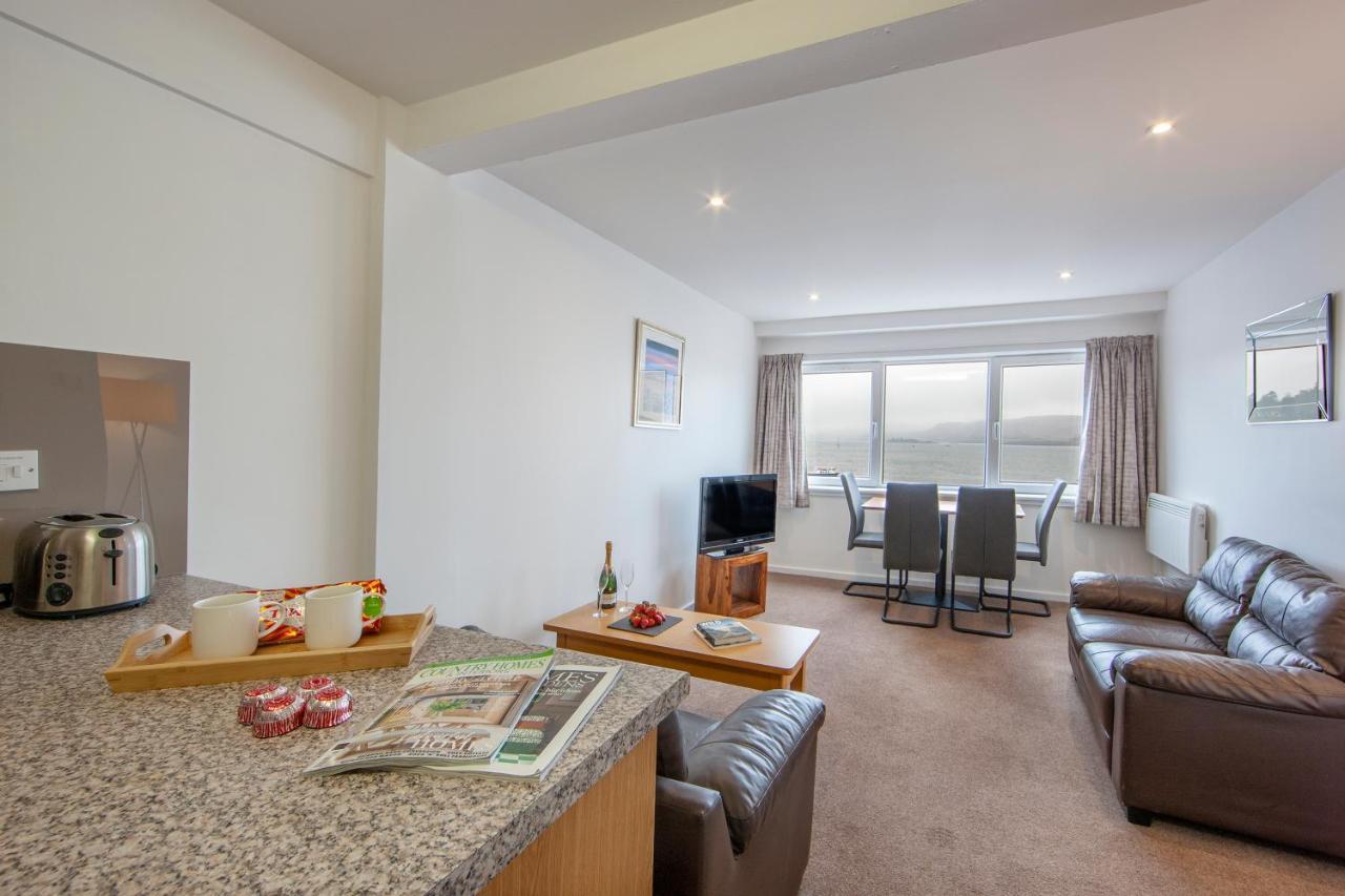 Esplanade Court Holiday Apartments オーバン エクステリア 写真