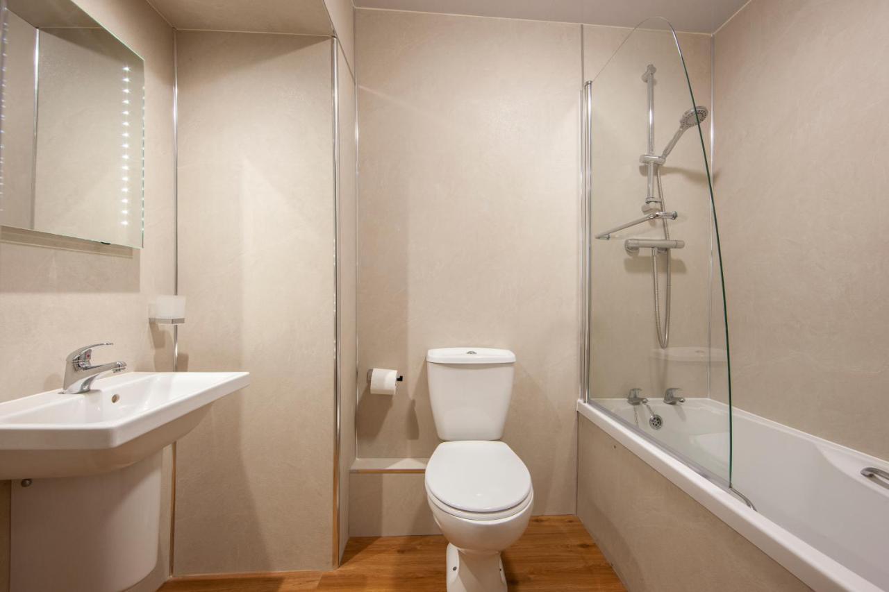 Esplanade Court Holiday Apartments オーバン エクステリア 写真